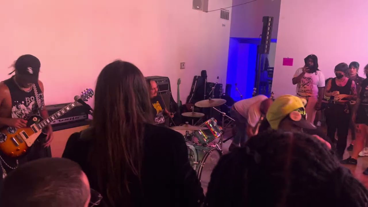 Flowering @ Co Prosperity Sphere