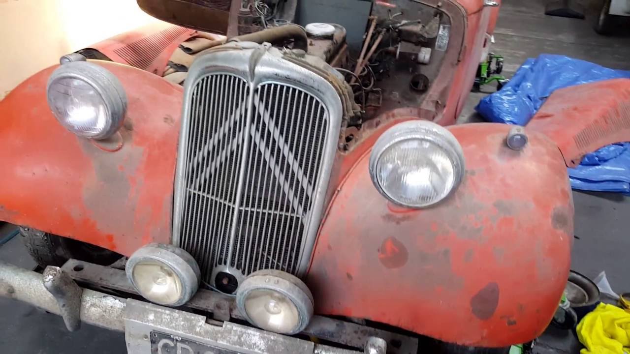 1953 Citroën Traction walk around - YouTube