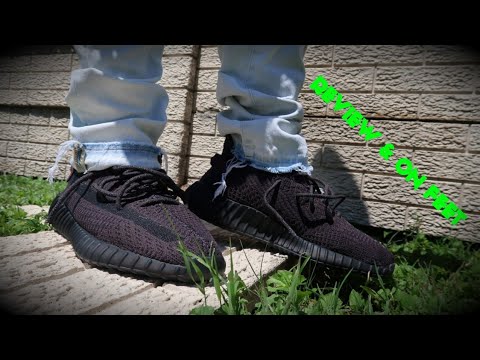 yeezy v2 350 triple black