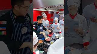 👨🍳💡 #chef #cook #culinary #kitchen #benchandmane #viral #fyp #foryou #shortvideo #shorts #shortfeed