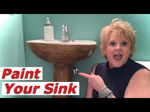 chalked-painted-pedestal-sink