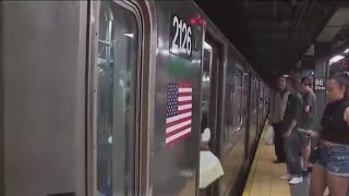 Suspect arrested in slashings of 3 women in NYC subway