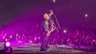 MEDLEY DEL MITICO UMBERTO TOZZI SUPER OSPITE AL CONCERTO DEI THE KOLORS 03-04-2024