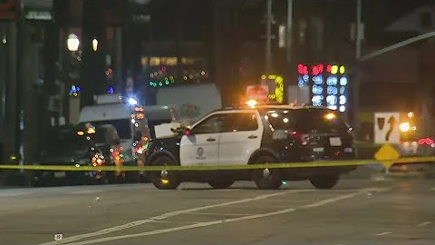 Man critically wounded in Hollywood shooting