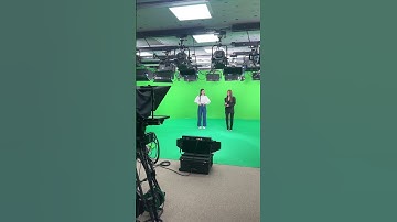 Khánh Vy ft Mù Tạt chuẩn bị chương trình mới