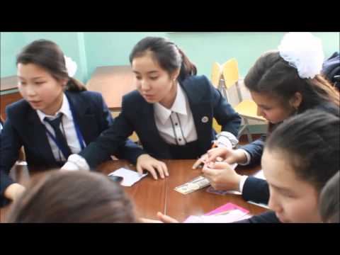 Дана жол. #156 школа - 2 играют в Капиталист VS. Клоун Дана жол. #156 школа - 2 играют в Капиталист VS. Клоун