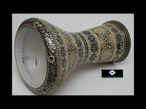 عزف على الطبلة  