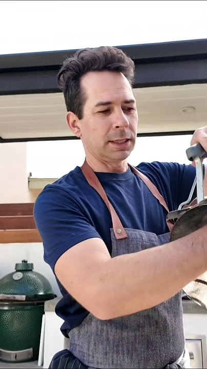 How to Use the Weber Charcoal Chimney Starter #cheftools #grilling #charcoal