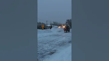 Ford F350 Plowing Heavy Wet Snow