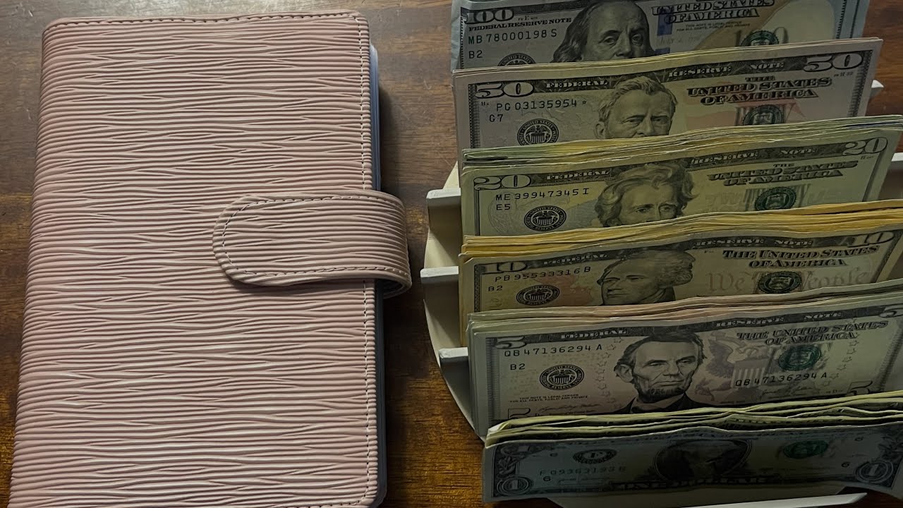 Cash Stuffing $1,021 into binders and savings challenges. Life has been crazy busy.