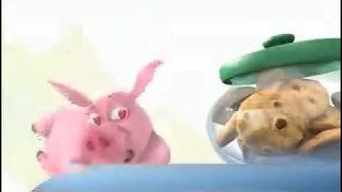 Ormie the pig with cookie song HD