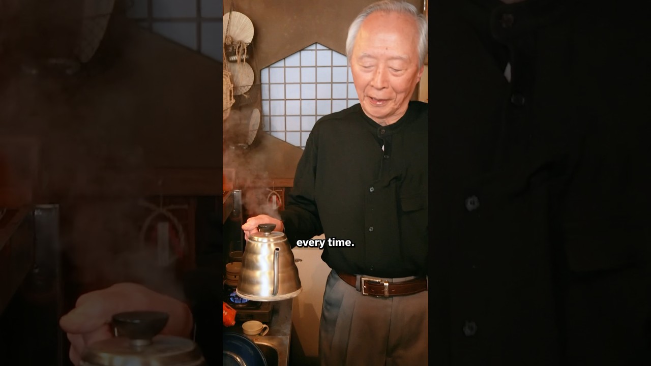 This Japanese Coffee Master Has Been Brewing for Decades - YouTube