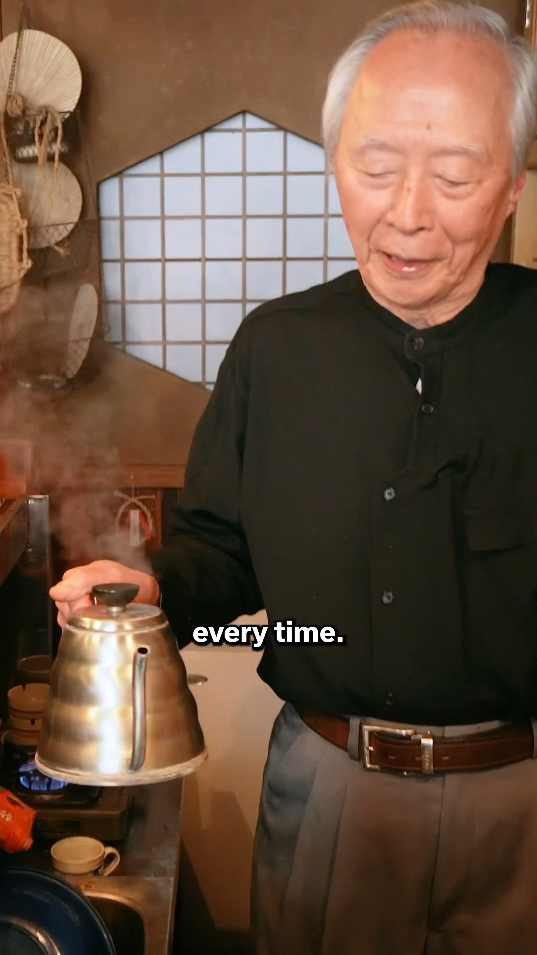 This Japanese Coffee Master Has Been Brewing for Decades - YouTube