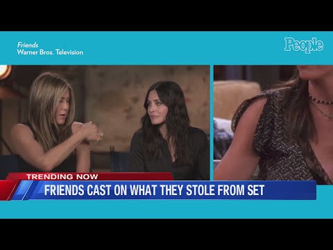 TRENDING: Jennifer Aniston Stole Monica's Dress from Friends Set
