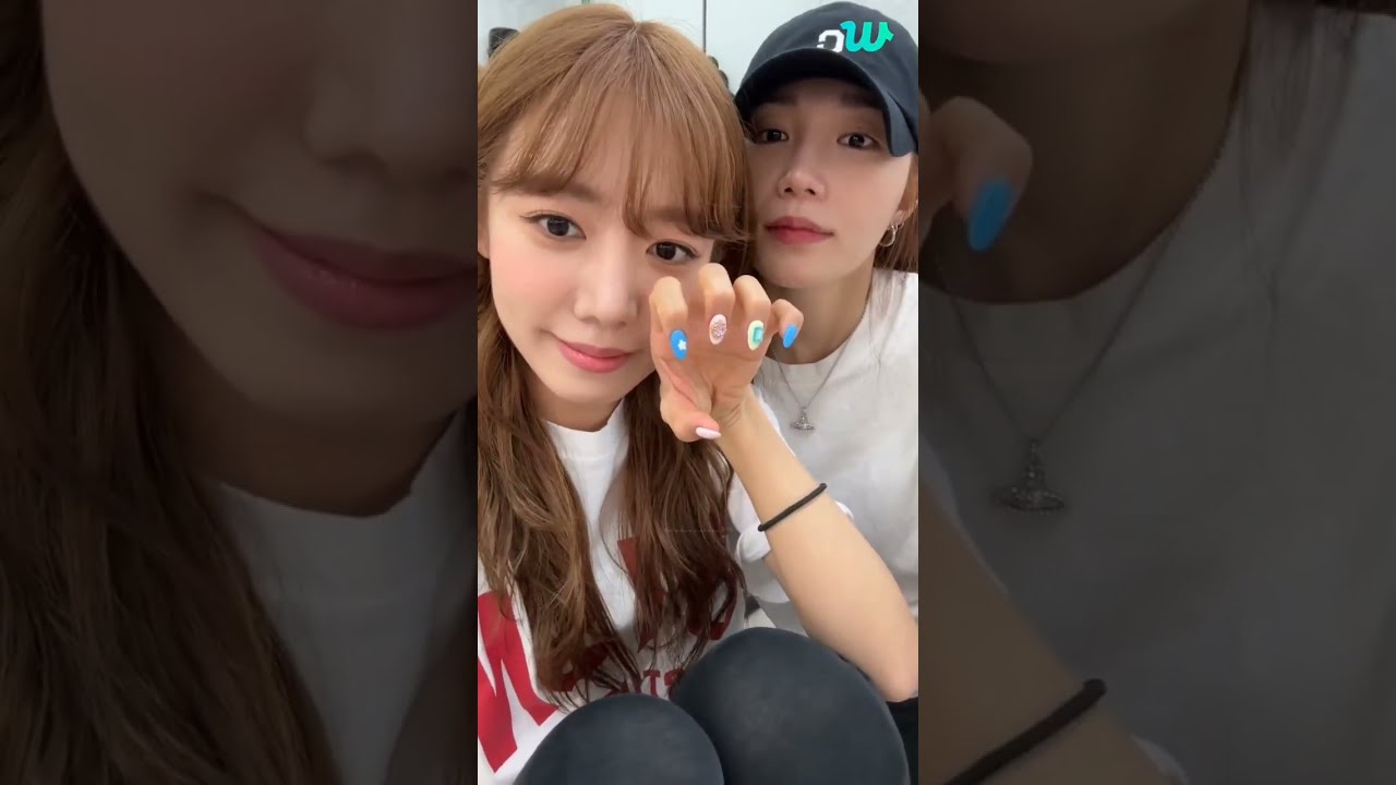 Eunji and Namjoo Weverse Live 230305