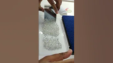 Top Quality Vvs Colorless Natural Labgrown Diamonds Parcel Of 3 4mm 