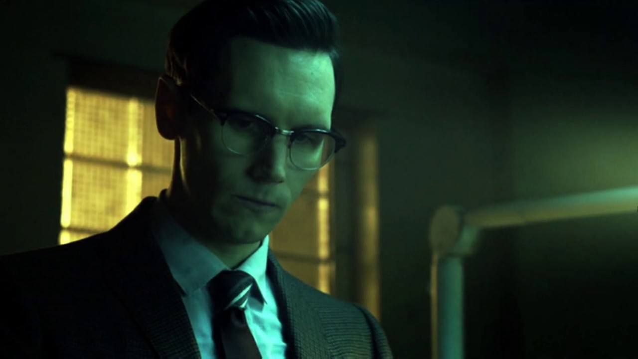 Batman: Arkham City - The Riddler Trailer (Dark Knight) - YouTube