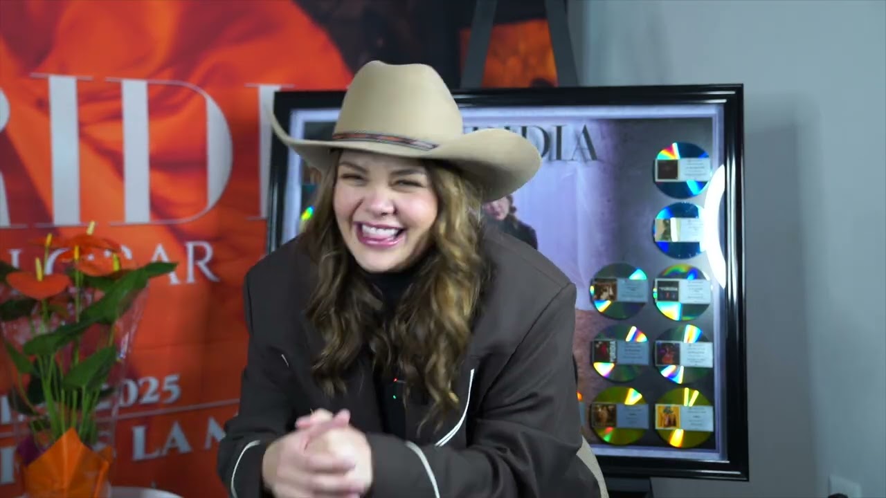 Yuridia celebra 20 años de carrera triunfando en 'La México' | Entrevista con Jessie en Exa