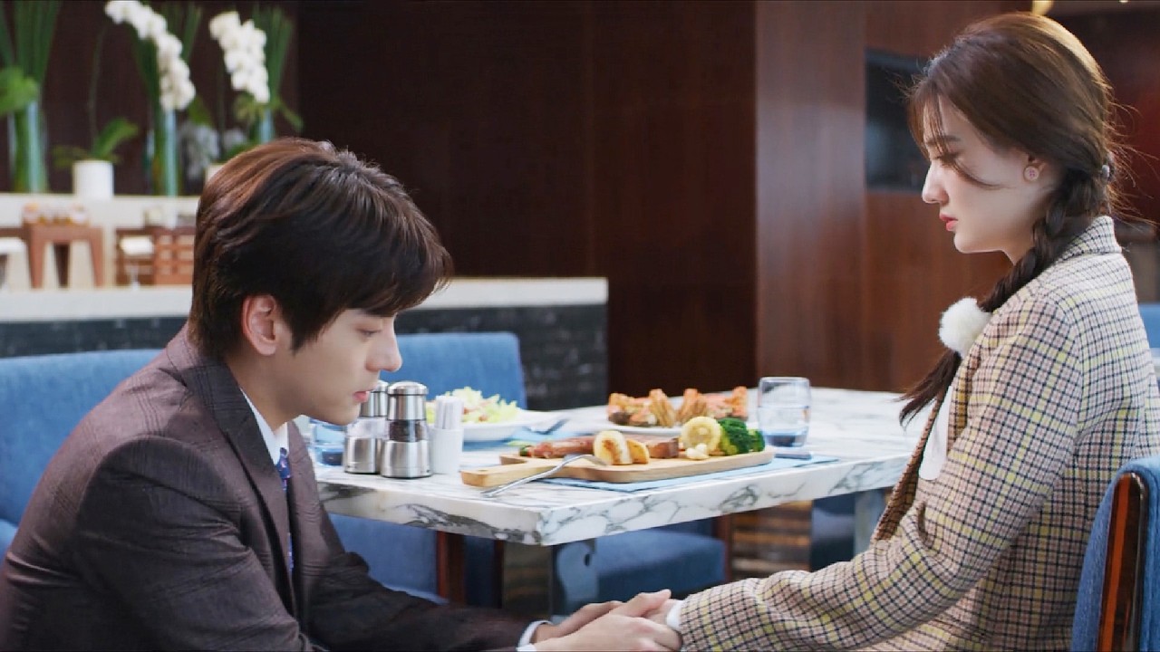 🌹【MOVIE】女孩發現霸總的紙條，發現自己還愛著他，飛奔向他，兩人重歸於好！ 