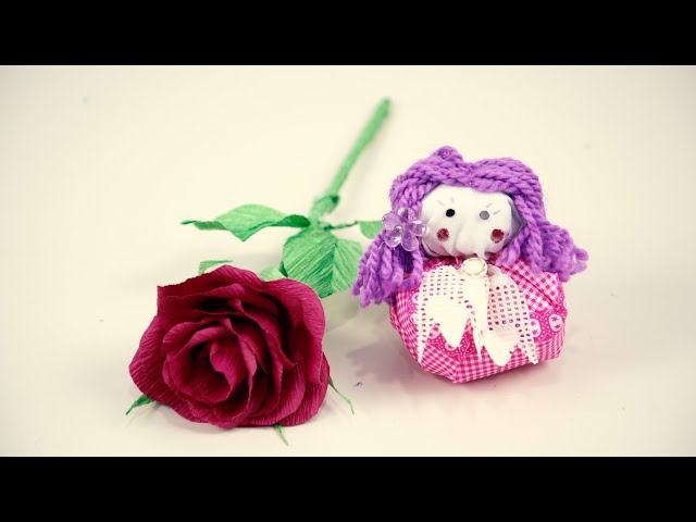 Faqat keksa ayollarning soqolini olgan suratlari