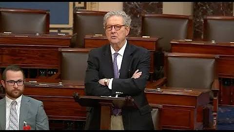 Kennedy on U.S. Senate floor: My two bills stop Congress’ pay if federal workers aren’t paid