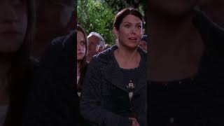 Fire at the Inn | Gilmore Girls