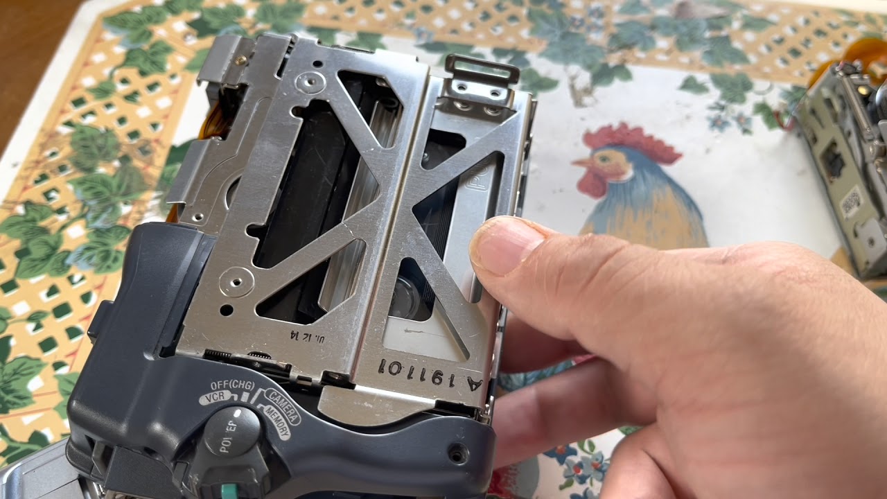Sony Handycam DCR-TRV340 Hi8 Digital 8 Camcorder Repair and Teardown