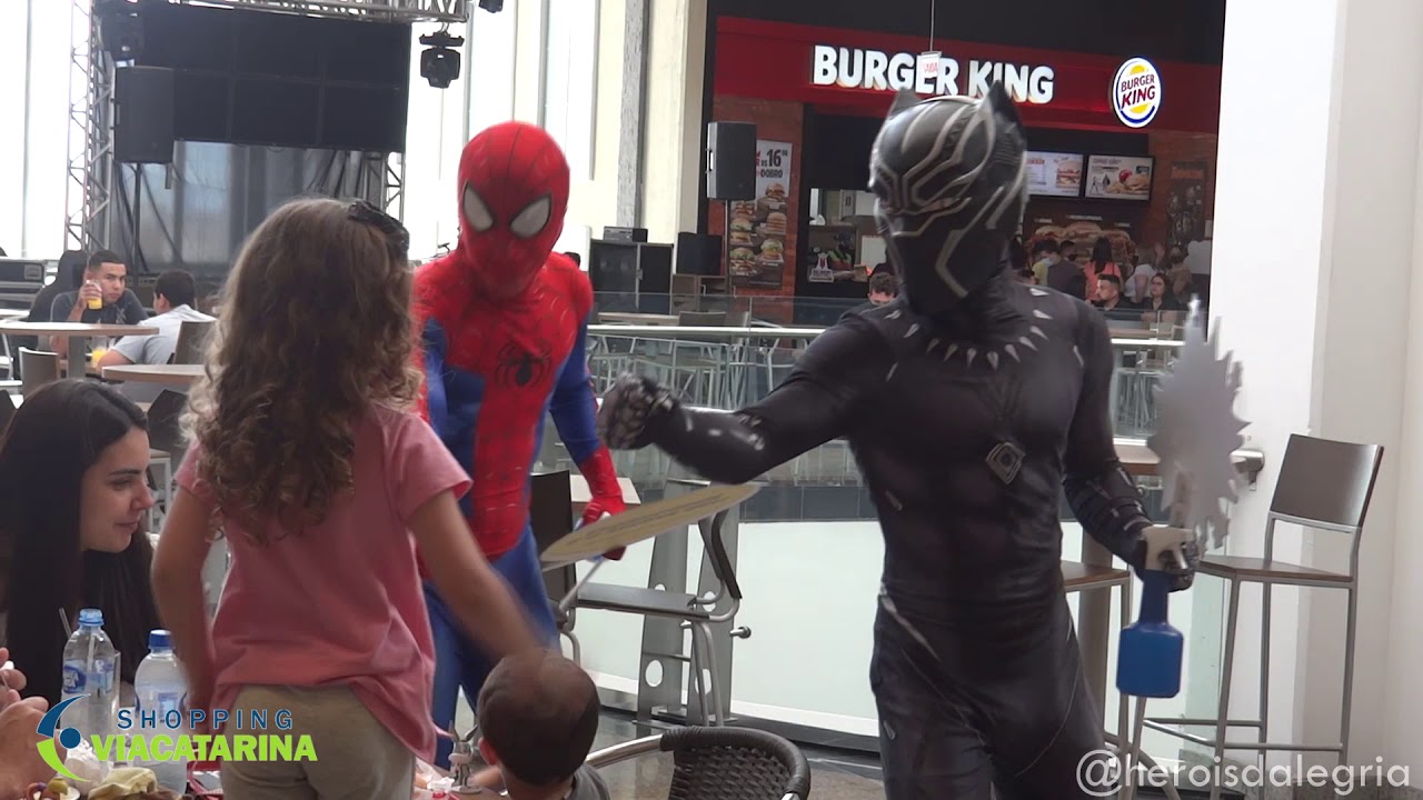 HERÓIS DA ALEGRIA NO SHOPPING VIACATARINA