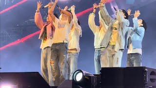 221015 Yet To Come in Busan BTS방탄소년단(Fire 불타오르네)Jimin박지민 Focus