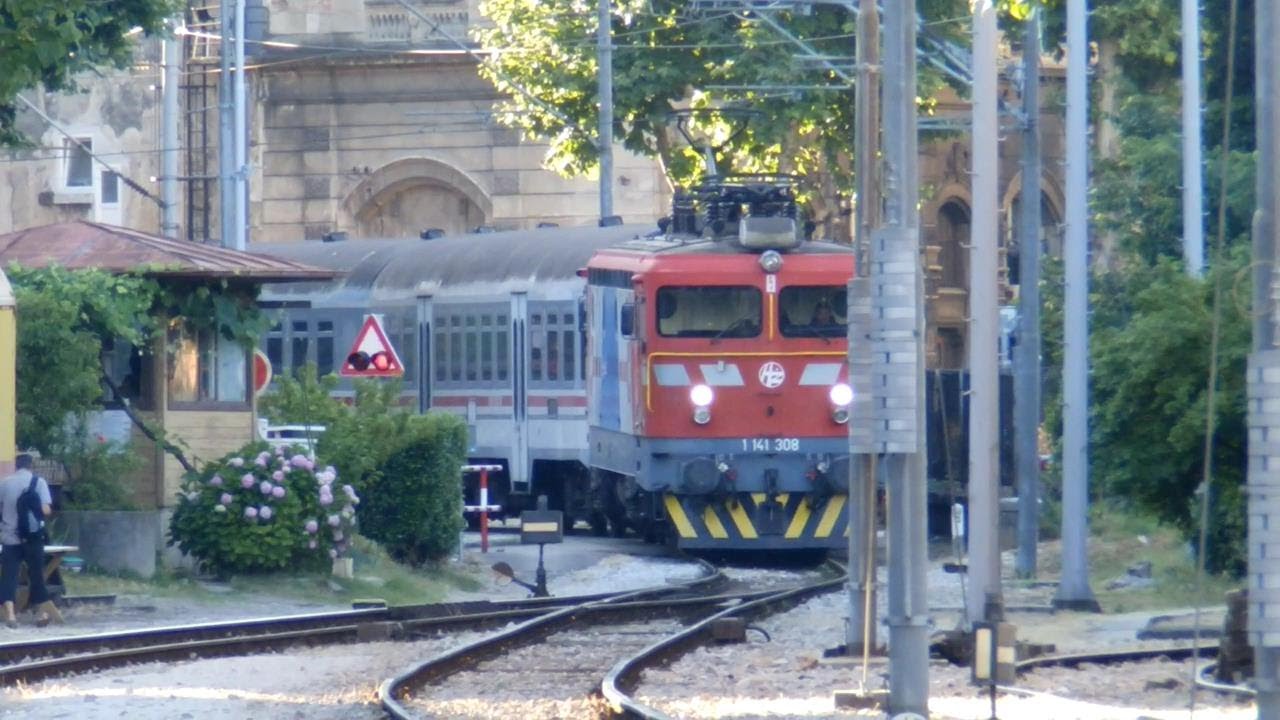 Hzpp Vlak 523 Zagreb Split Youtube