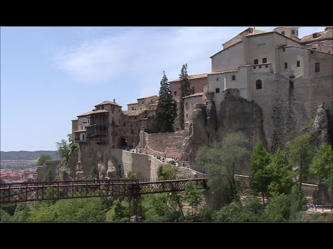 Video: Hängende Häuser von Cuenca - Spanien
