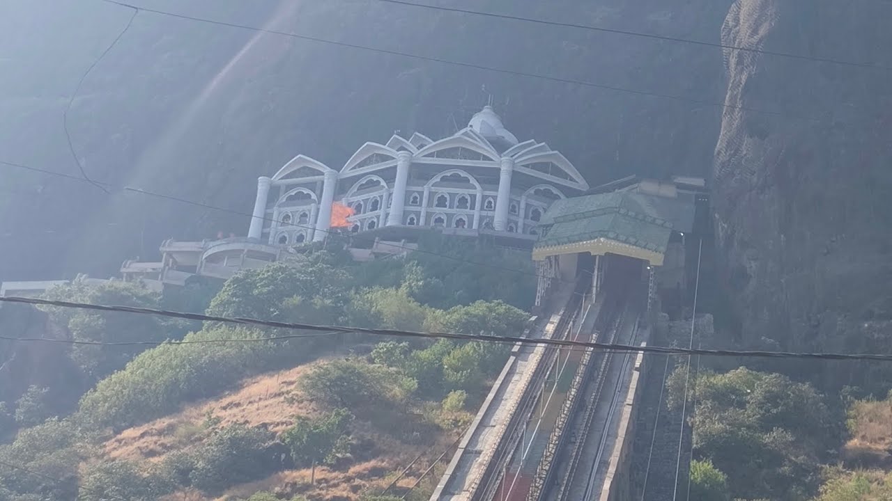 वनी गड श्रतश्रगणनि माता का मन्दिर नाशिक 
