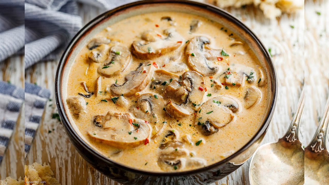 Eri mushukning cumini yalaydi Eri mushukning cumini yalaydi