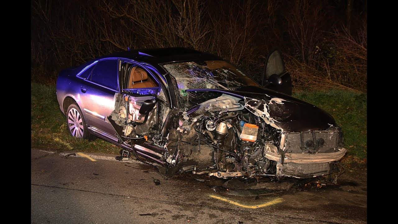 Kreis Heidenheim: Autofahrer flüchtet nach Frontalzusammenstoß zu Fuß