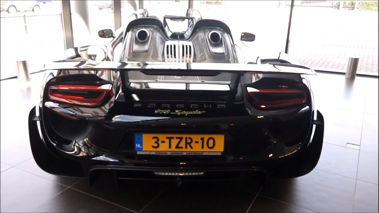 Porsche 918 spyder салон