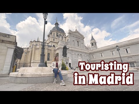 Touristing in Madrid