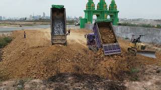 The Great 5Ton Truck pour soil delete pond and Bulldozer Clean the soil for building house | 3/3 |