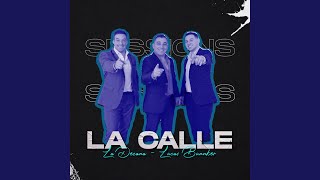 Video thumbnail of "La Decana - La Calle"