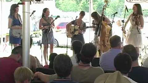 Della Mae, Bowling Green, Grey Fox 2010
