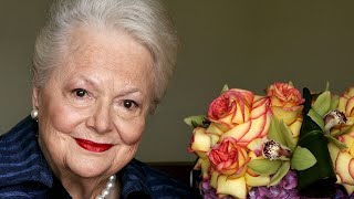 Olivia de Havilland Golden Age of Hollywood star turns 104