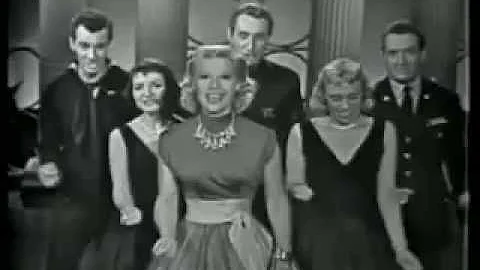 Shoo fly Pie And Apple Pan Dowdy - Dinah Shore