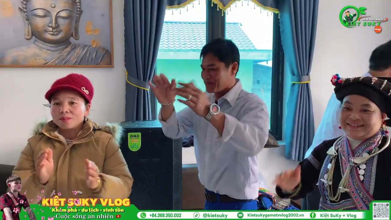 Cuộc Họp Mặt Của Anh Chị Em  Trong Nhà