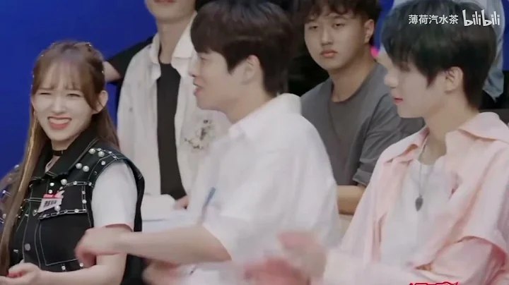 Cheng Xiao and Luo Yizhou interact moment | x