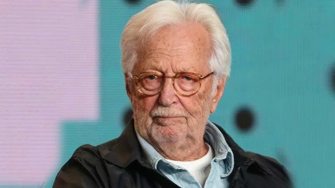 At 80, Eric Clapton Finally Tells the Truth About George Harrison - YouTube