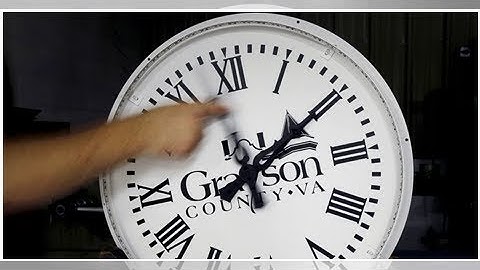 British Schools Are Removing Analog Clocks From Classrooms Because Kids Can