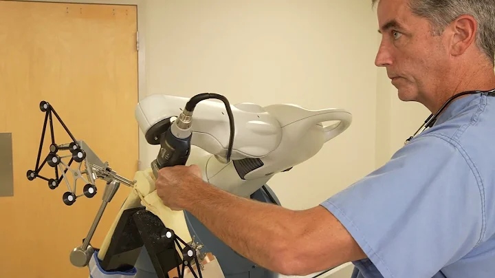 Total Knee Replacement Demonstration Utilizing Mak...