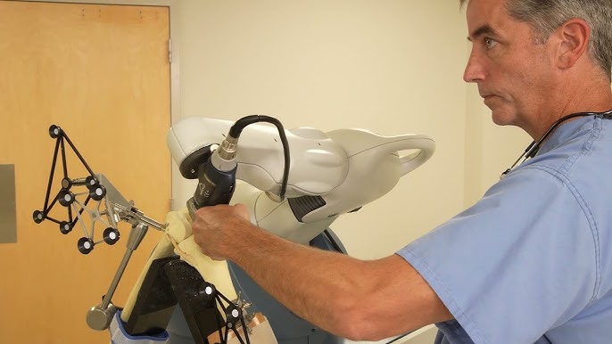 Eisenhower Health Surgeons Use Mako Robotics to Aid Patients