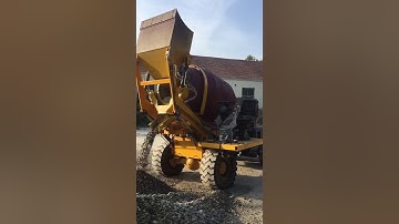 1.6 M3 output capacity mini concrete mixer test video