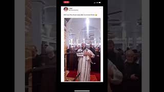 🥹🥰Adorable cat jumps on Imam’s shoulder during Ramadhan prayer