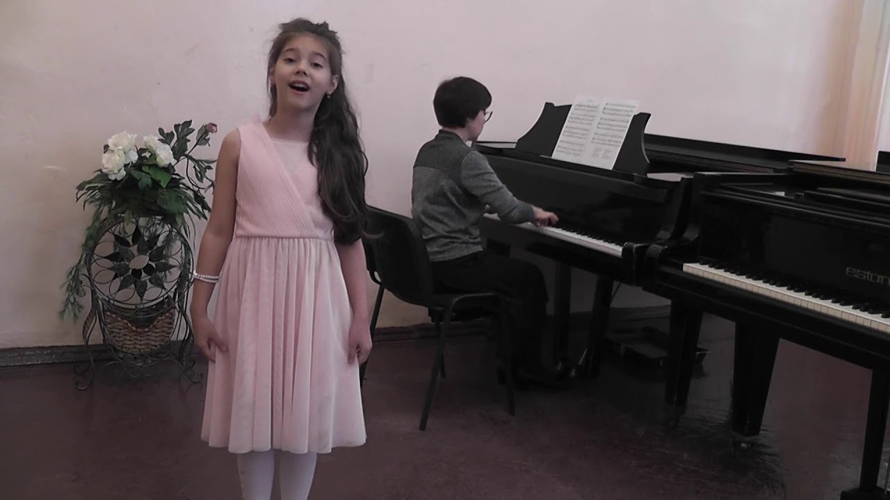 Виктория Прокофьева 9 лет "Пастушка",МБУ ДО г. Казани "ДМШ № 3 им. Р ...